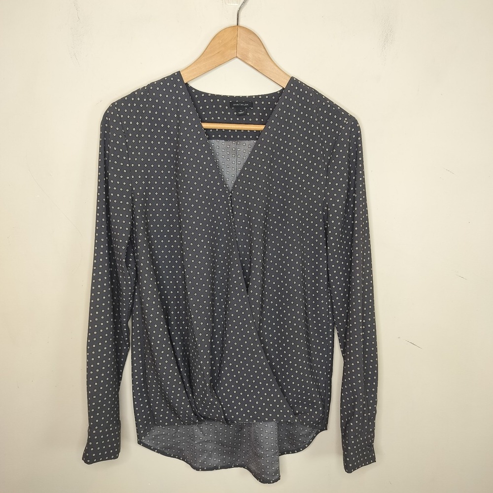 Ann Taylor Wrap Top Geometric Faux Wrap Hi Low‎